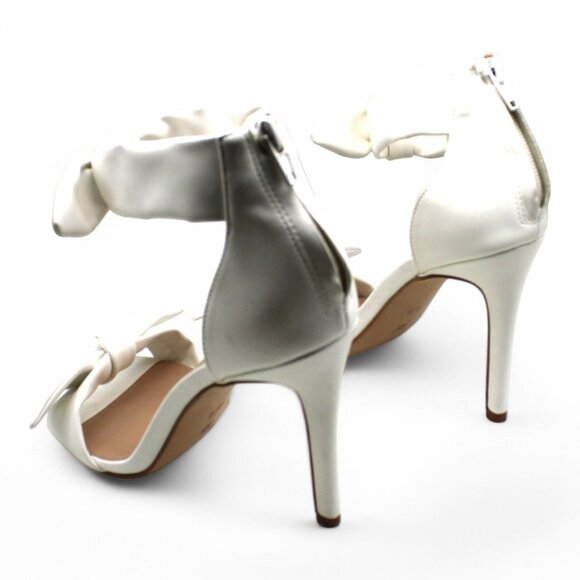 BCBGENERATION Womens White Ankle Strap Padded Bow Accent Jessa Round Toe Stilett - Picture 7 of 8